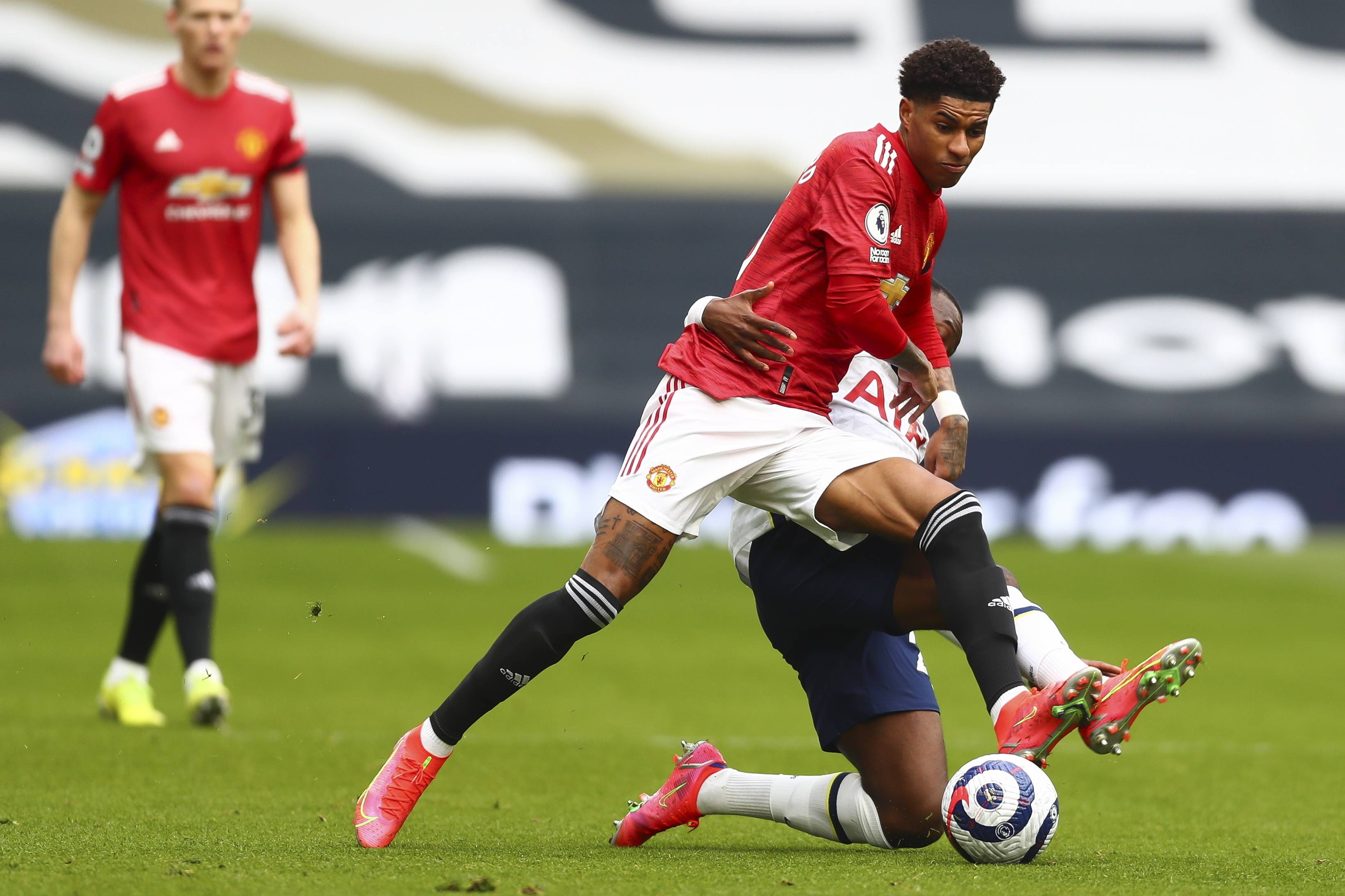 探讨了多方 探讨了多方